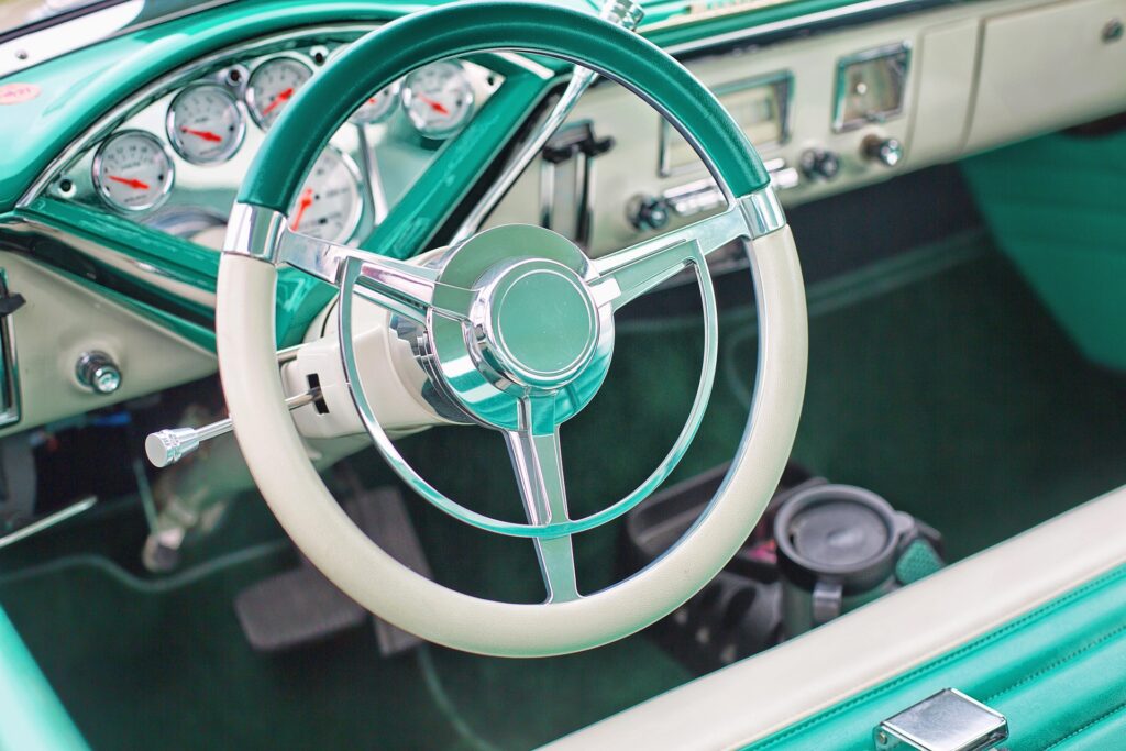 Manual vs. Automatic: Which Transmission is Better for True Car Enthusiasts?